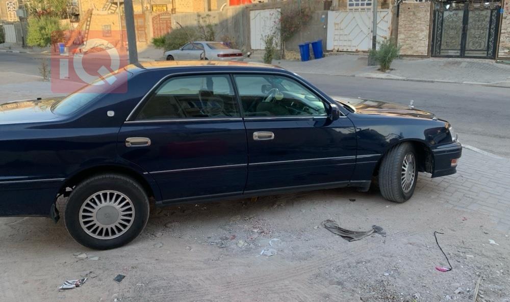 تۆیۆتا کراون